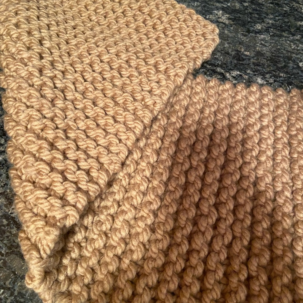 Shawl - Picture 5 of 5